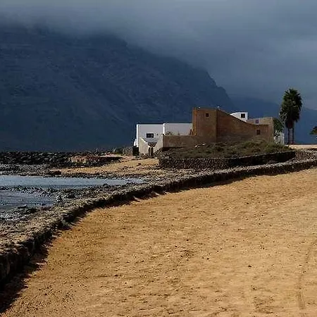 Yelow * Caleta de Sebo